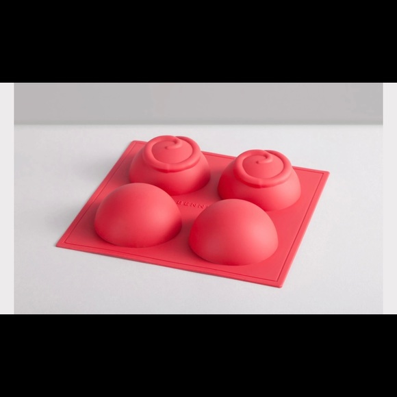 Bennkai hot chocolate bomb maker - Picture 3 of 3